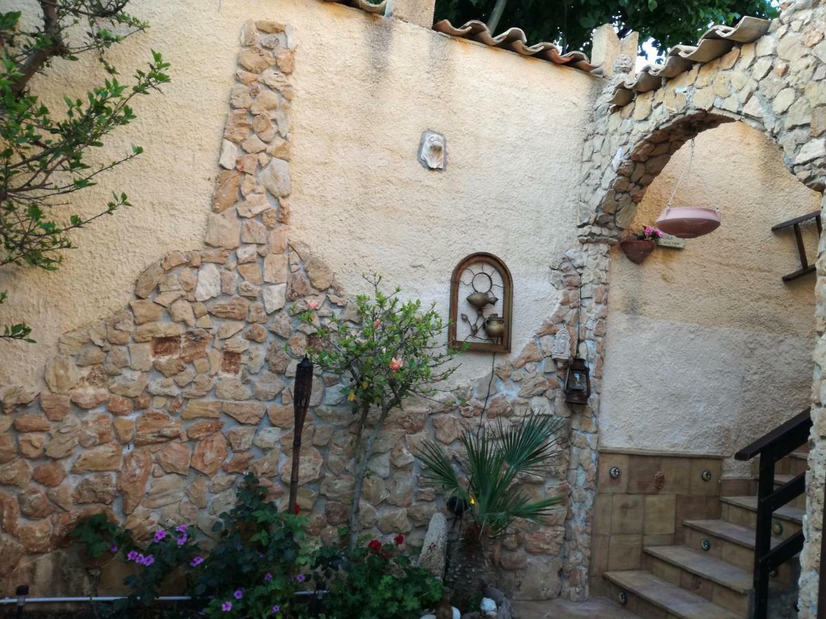 Casa Vacanze Mediterraneo Villa Tre Fontane Exterior photo